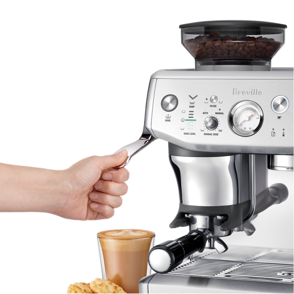 Breville Barista Express Impress - Assisted Manual Espresso Machine & Grinder